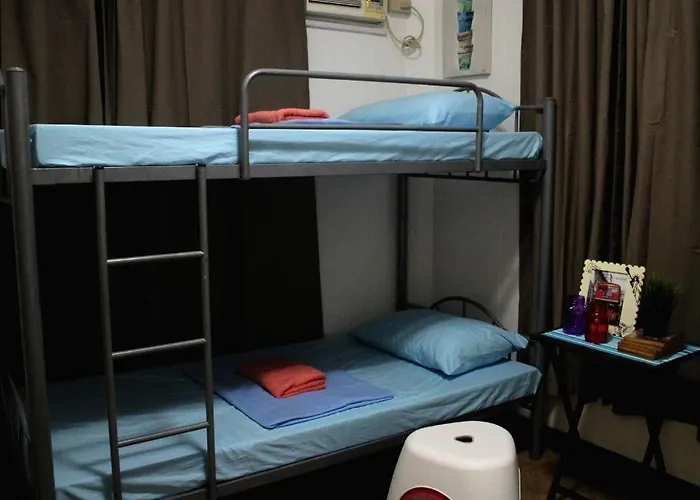 Island Breeze - Hostel